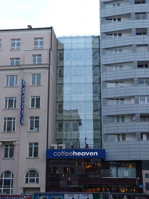 Widok Omśrodka Hatha Jogi od ul. Świętokrzyskiej omsrodek hatha jogi-od swietokrzyskiej