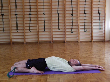 supta-virasana fot. 3